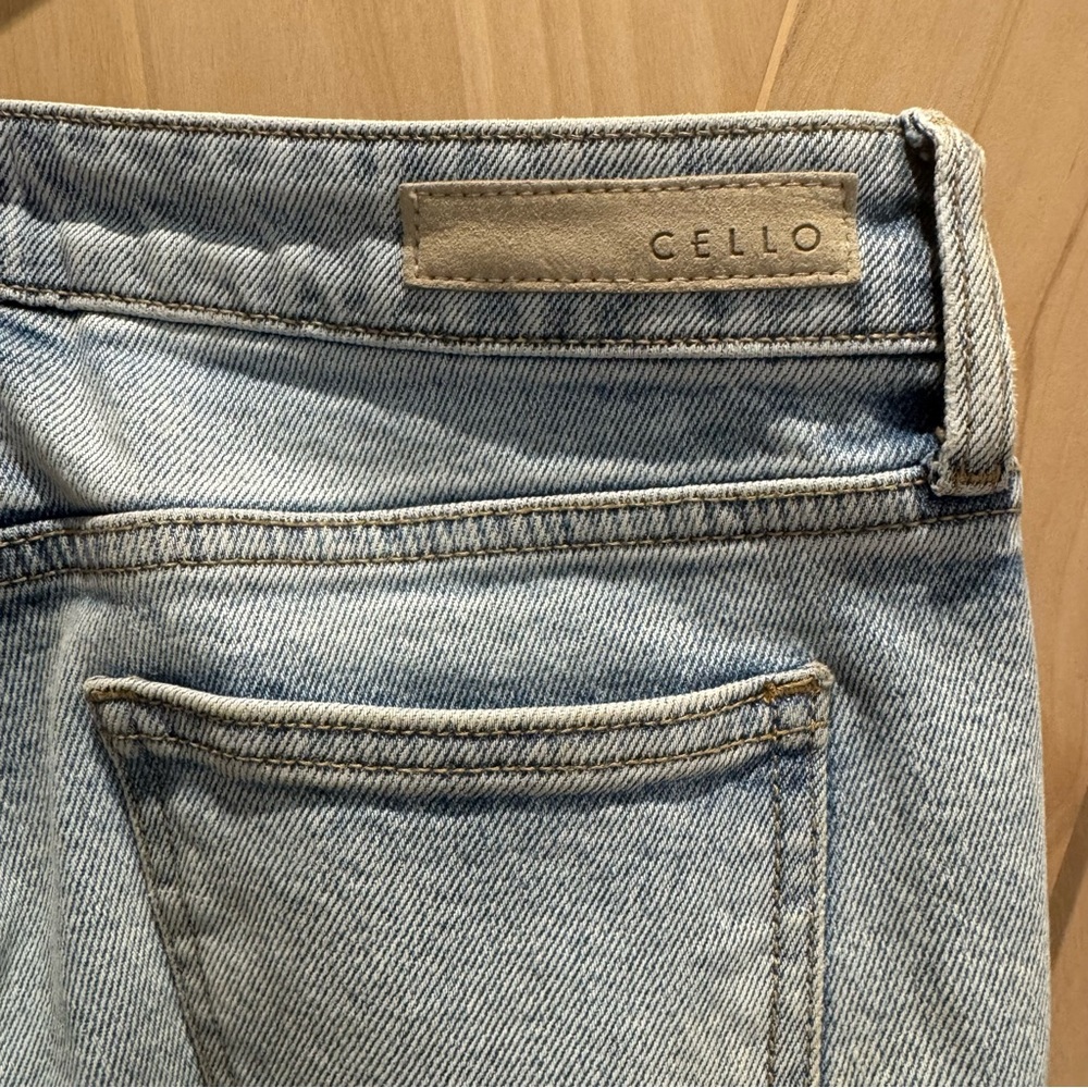 Cello Cropped Straight Jeans - Picture 4 of 6